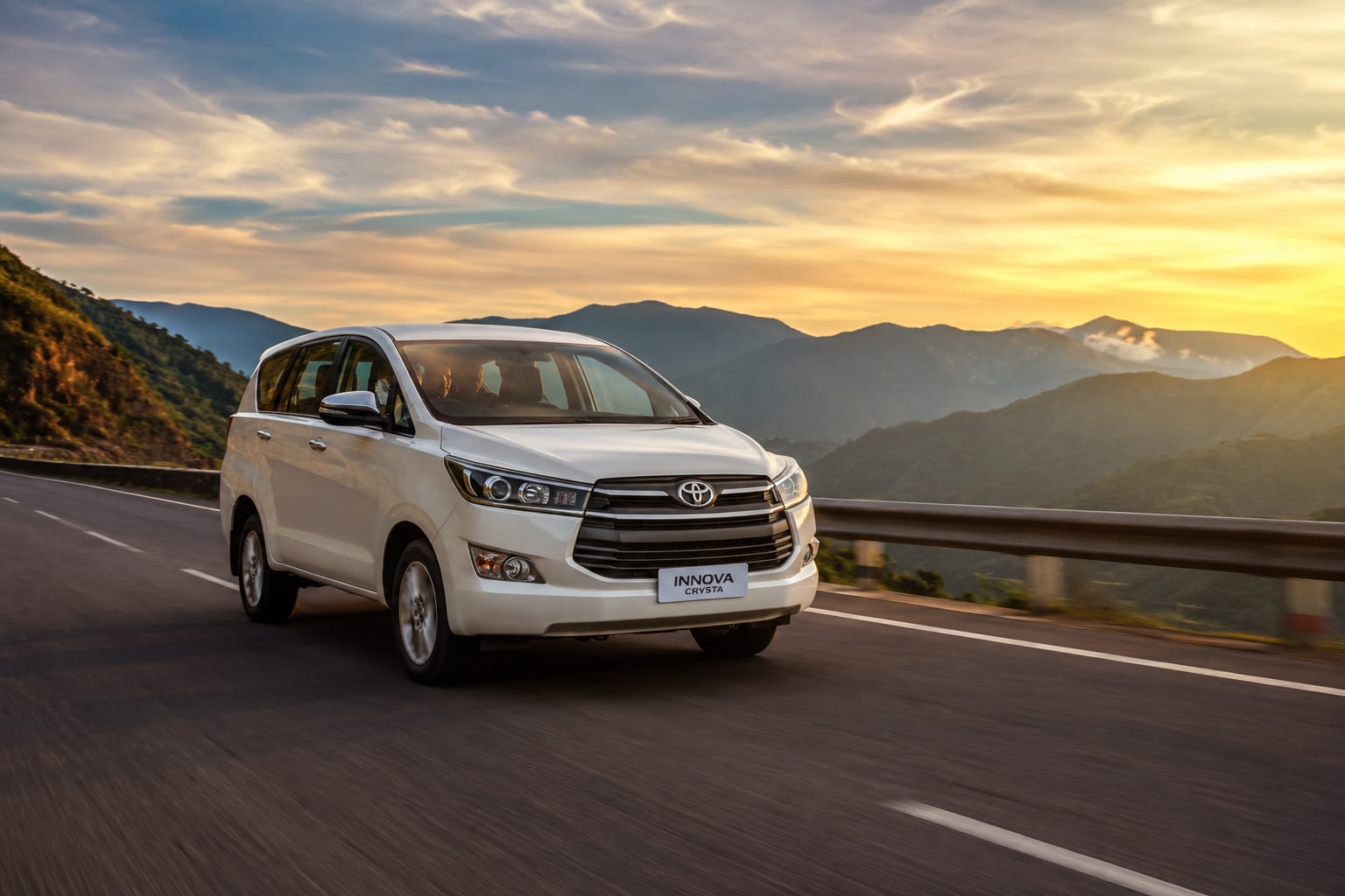 Premium Innova Crysta Outstation Tour